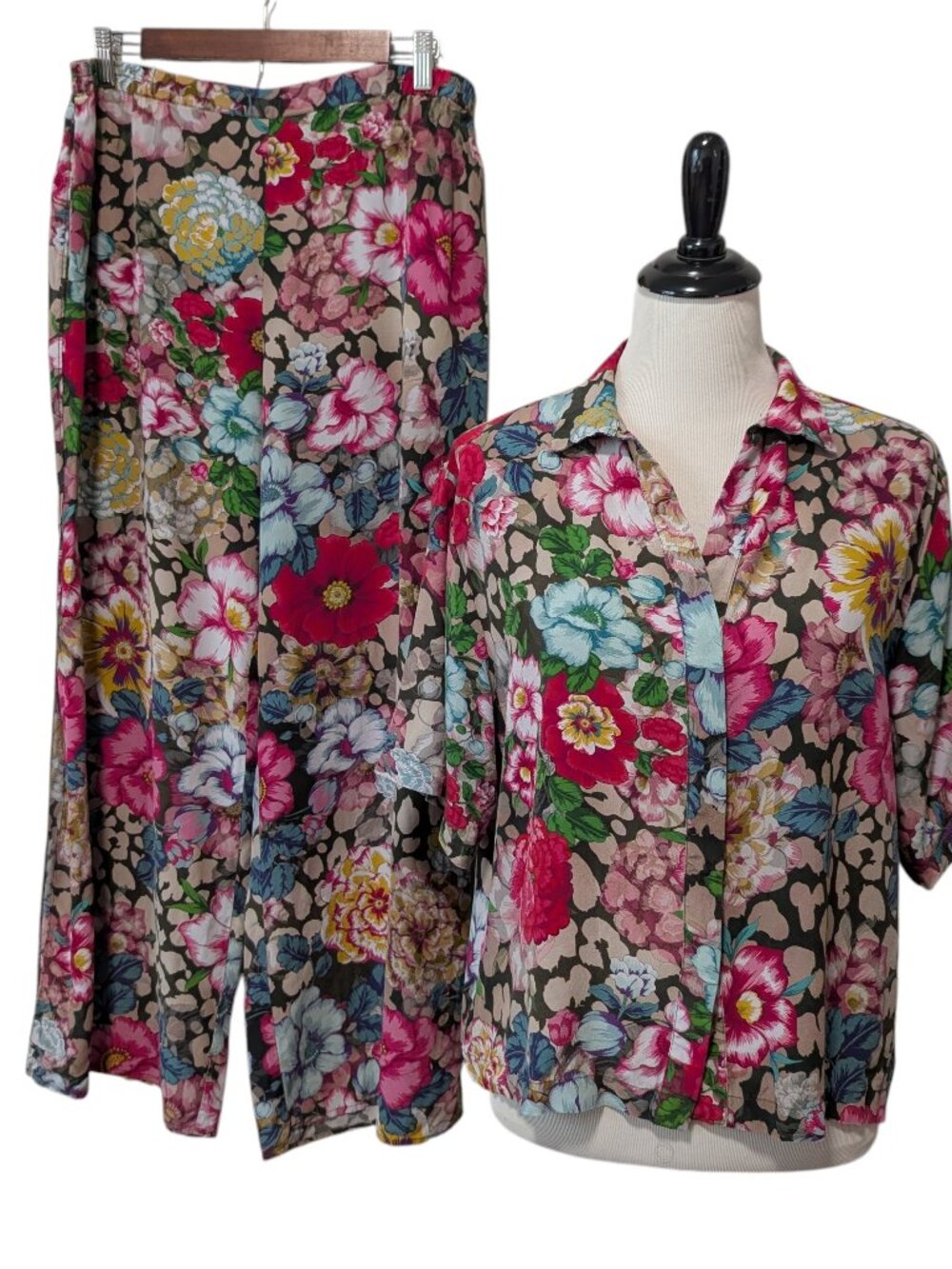 Johnny Was Womens Size M Brooklyn Floral 100% Silk Top Pants Pajama Lounge Set